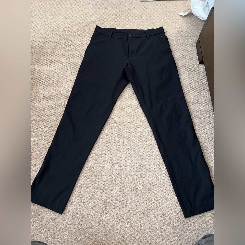 Like New LULULEMON COMISSION PANT 32x32